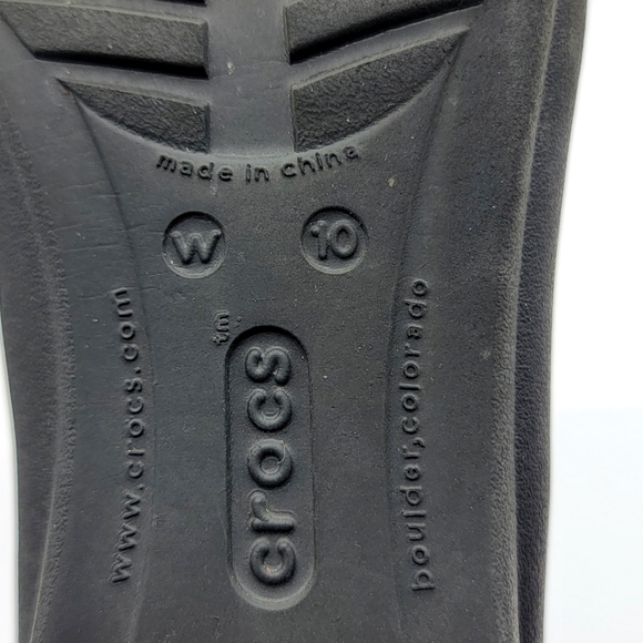 CROCS Slip-on Flats Size 10. #1188 - Picture 6 of 8